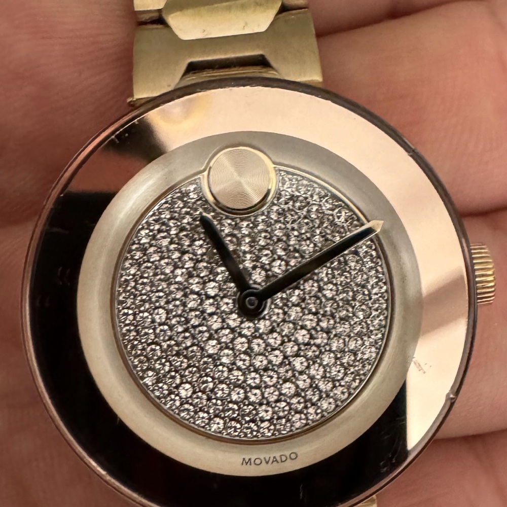 Pre-owned Movado Bold Rose Gold